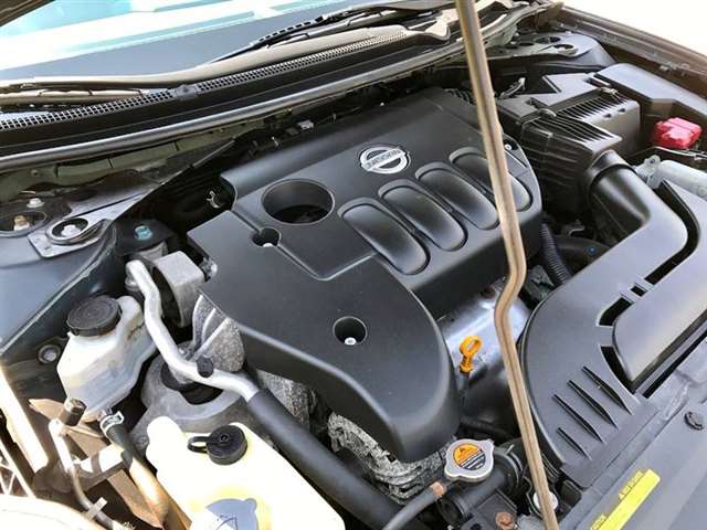 2009 Nissan Altima 2.5 SL 4dr Sedan